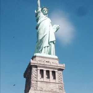 Meet your Posher, Dennis